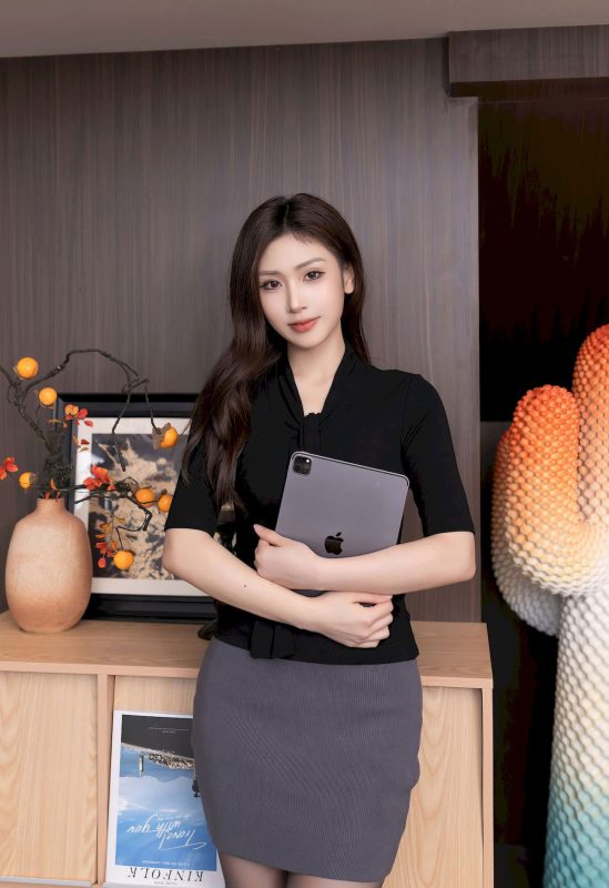 新人模特刘婷婷白领丽人OL服饰写真【持续更新】|免费资源网_写真壁纸影视游戏免费素材