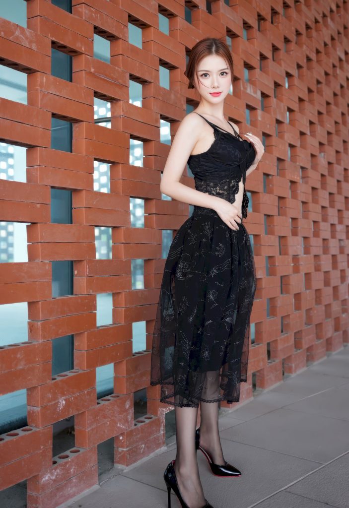 图片[2]|新人模特白芷yy黑色服饰修长身姿柔美写真【持续更新】|免费资源网_写真壁纸影视游戏免费素材