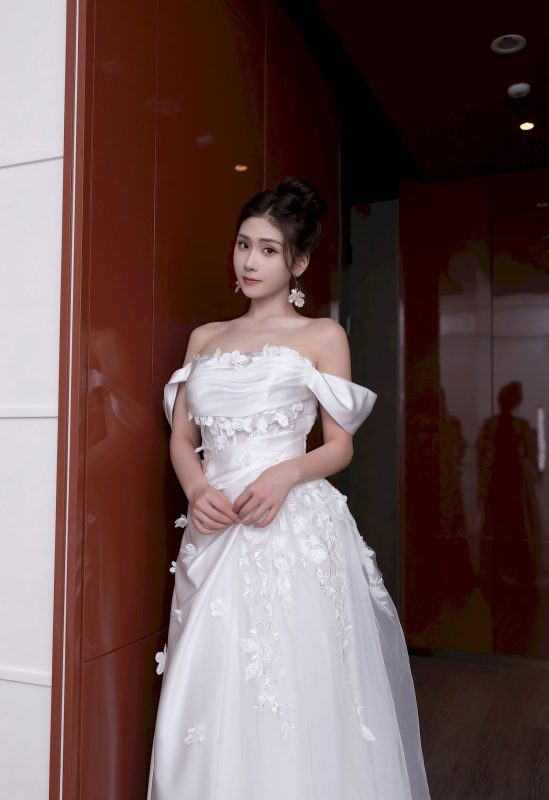 新人刘婷婷白色婚纱肉色丝袜性感写真【持续更新】|免费资源网_写真壁纸影视游戏免费素材