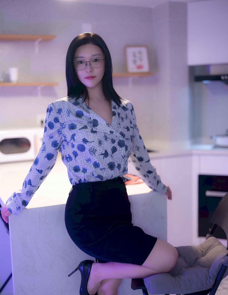 图片[4]|模特雅茹老师深色OL妖艳身姿性感写真【持续更新】|免费资源网_写真壁纸影视游戏免费素材