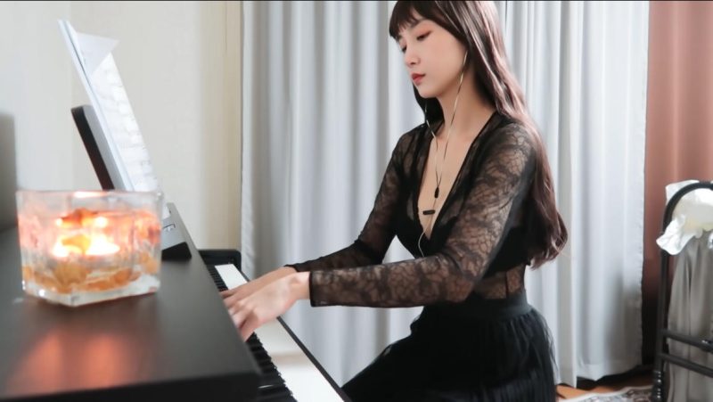 每一次触键，都是和自己内心温柔的对话|免费资源网_写真壁纸影视游戏免费素材